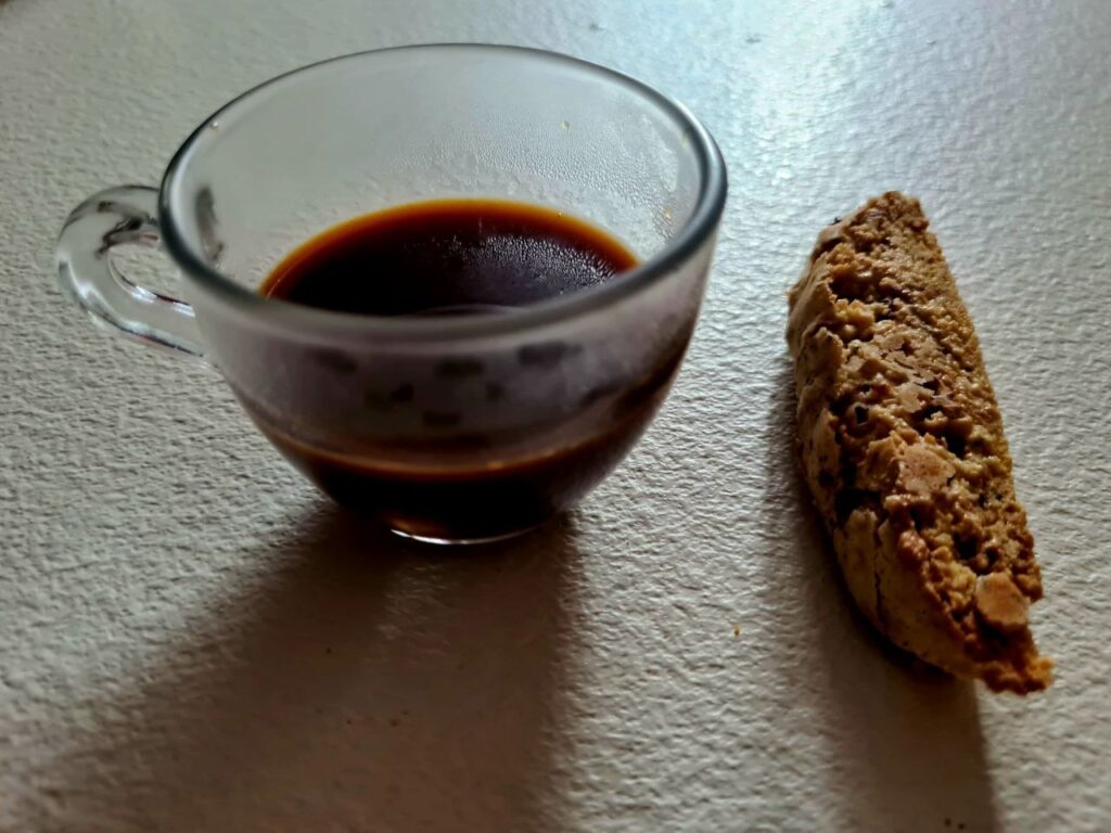 biscotto-al-cacao-con-caffè